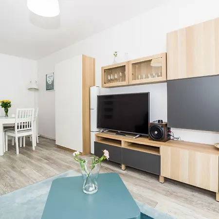 Discover Beaches From Quiet Relaxing For 6 Apartment Gdansk